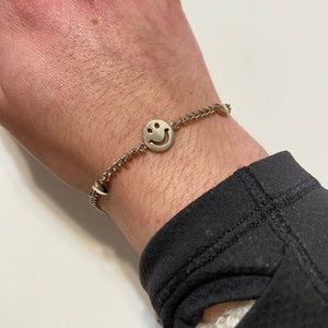 Sterling silver smiley heart bracelet